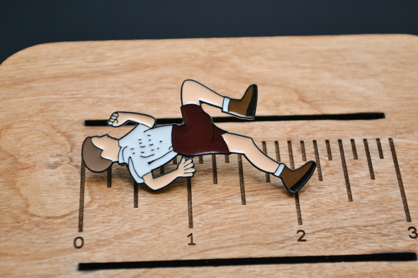 Forrest Gump Child Running Enamel Pin