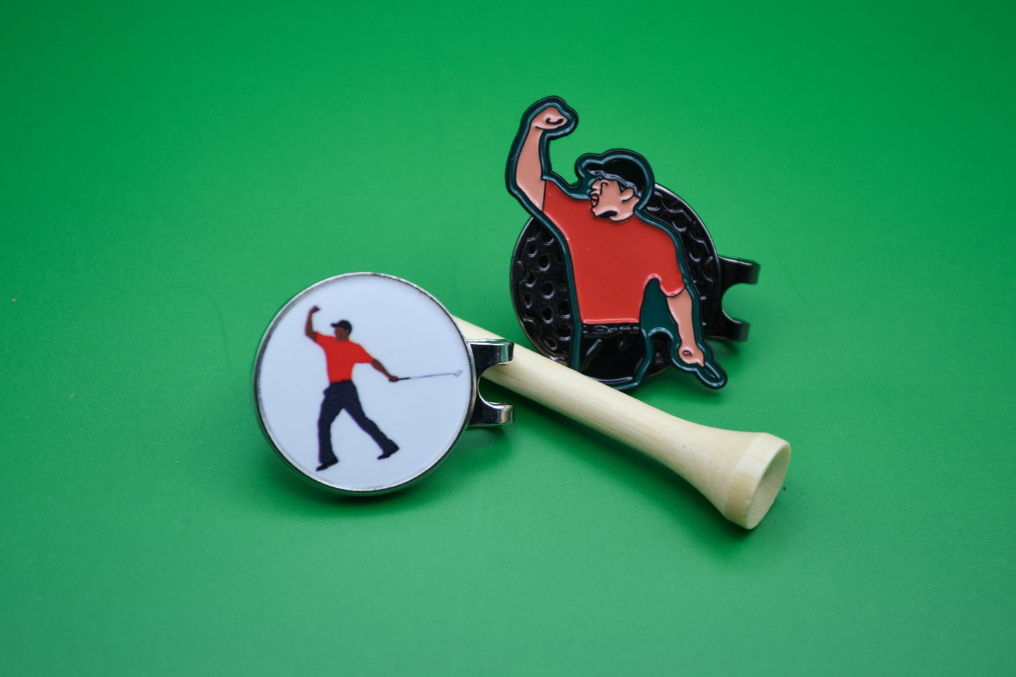 Tiger Woods Golf Ball Marker - Red Shirt - Masters