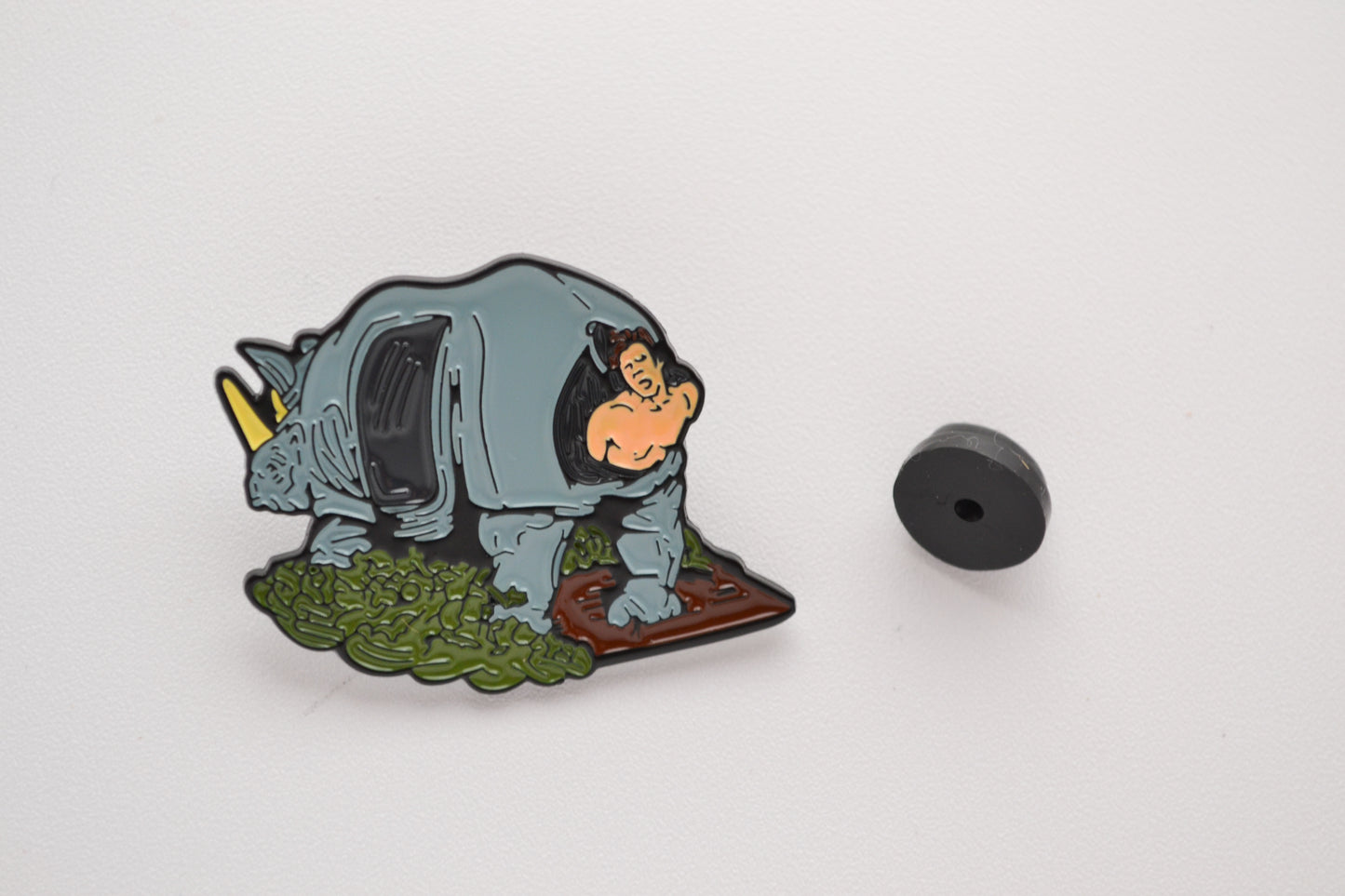 Ace Ventura Enamel Lapel Pin - When Nature Calls - Kinda Hot In These Rhinos