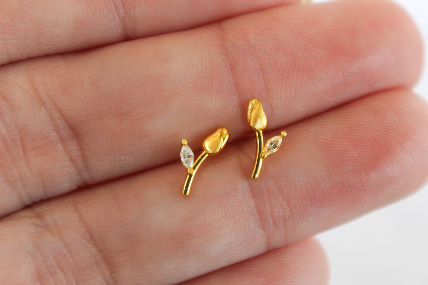 Minimalist Rose Flower Stud Earrings - Silver or Gold